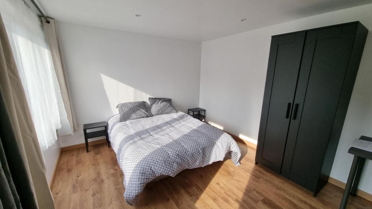 Avesnes-sur-Helpe Studio En Rez-De-Chaussee - Le Petit Chateau Avesnois - Tv - Wifi - Logement Entier מראה חיצוני תמונה